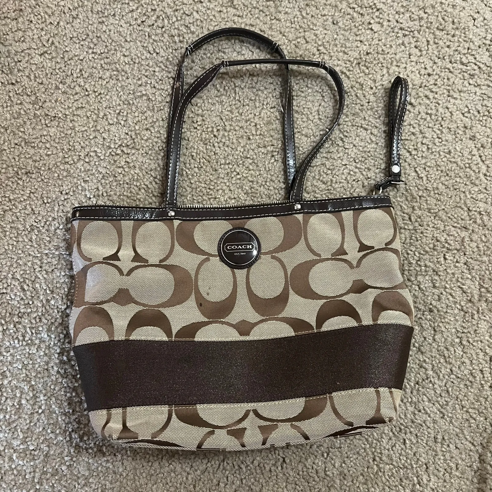 Coach Signature Monogrammed C Canvas Purse Travel Tote Bag Zip Closure - Image 2