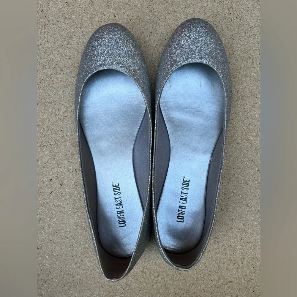 Lower east side sparkly silver flats - Image 4