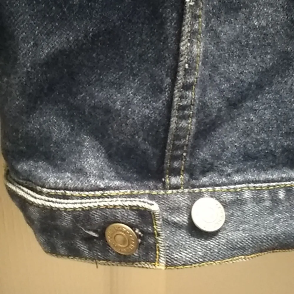 FINAL MARKDOWN Ladies' Rock Creek Denim Jacket (M) Size M - Image 11