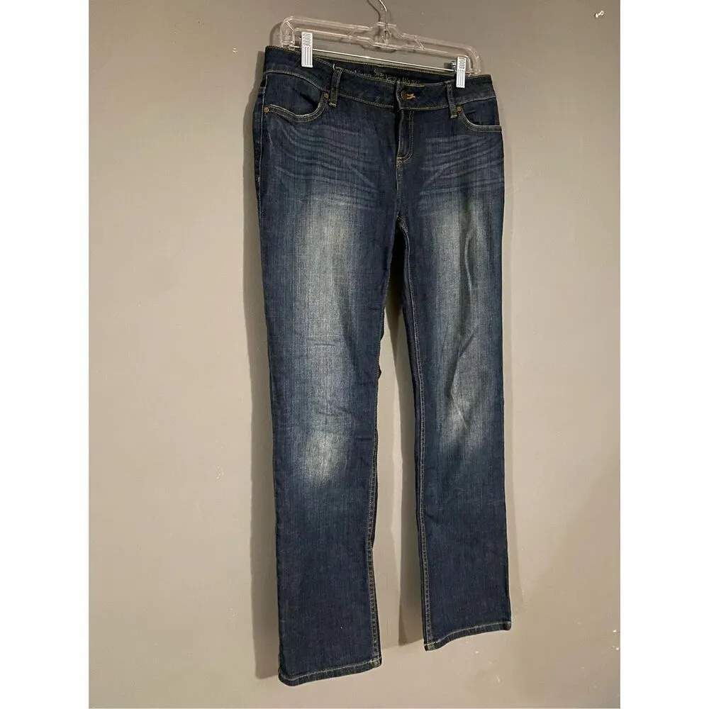 Simply Vera Vera Wang Medium Wash Straight Leg Jeans Size 4 NWOT - Image 2