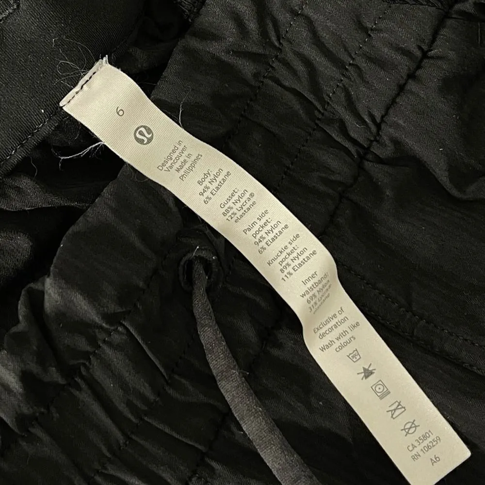 Lululemon Beyond the Studio Crop in Black Size 6 - Image 12