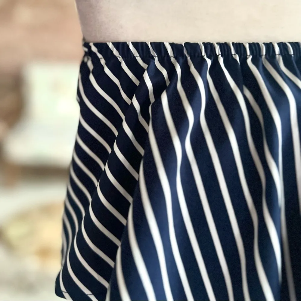 Sherosa Top Off the Shoulder Striped Flounce Blue M Boho Chic Party Nautical Mod Size M - Image 5