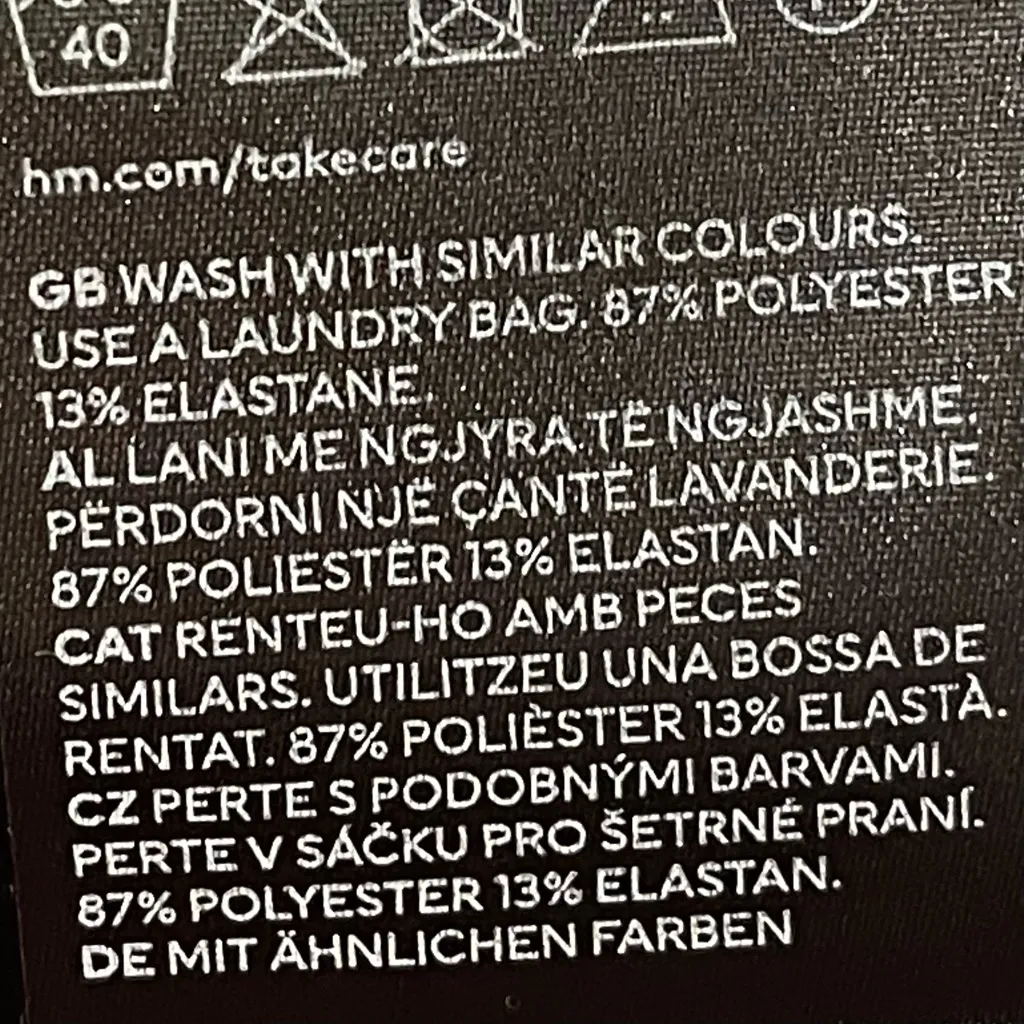 NWT H&M Black Stretch Jersey V-Neck Long Sleeve Top with Buckle Detail - medium - Image 5