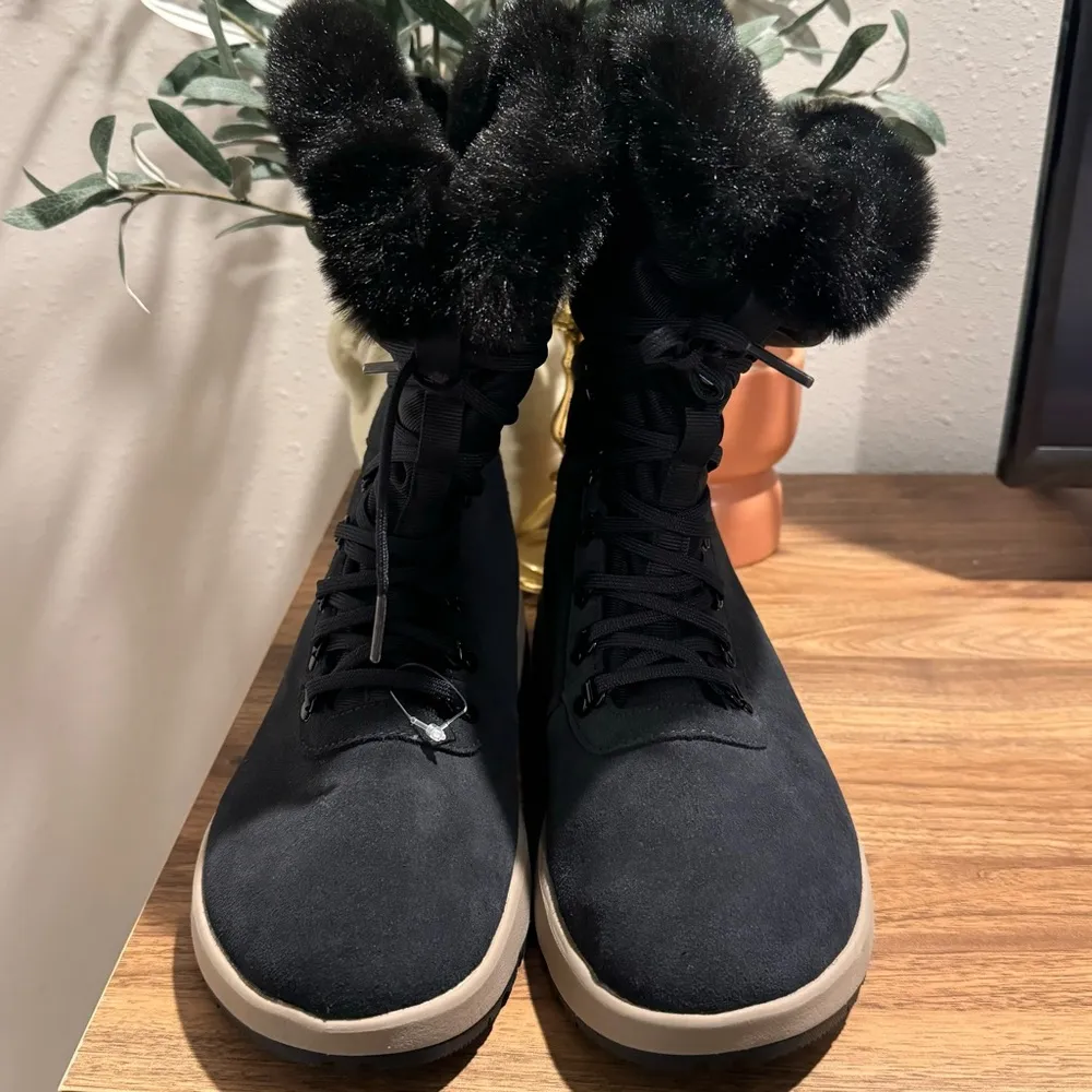 Columbia 8 Slopeside Village Omni-Heat Insulated High Winter Boots Faux Fur NWOB - Image 3