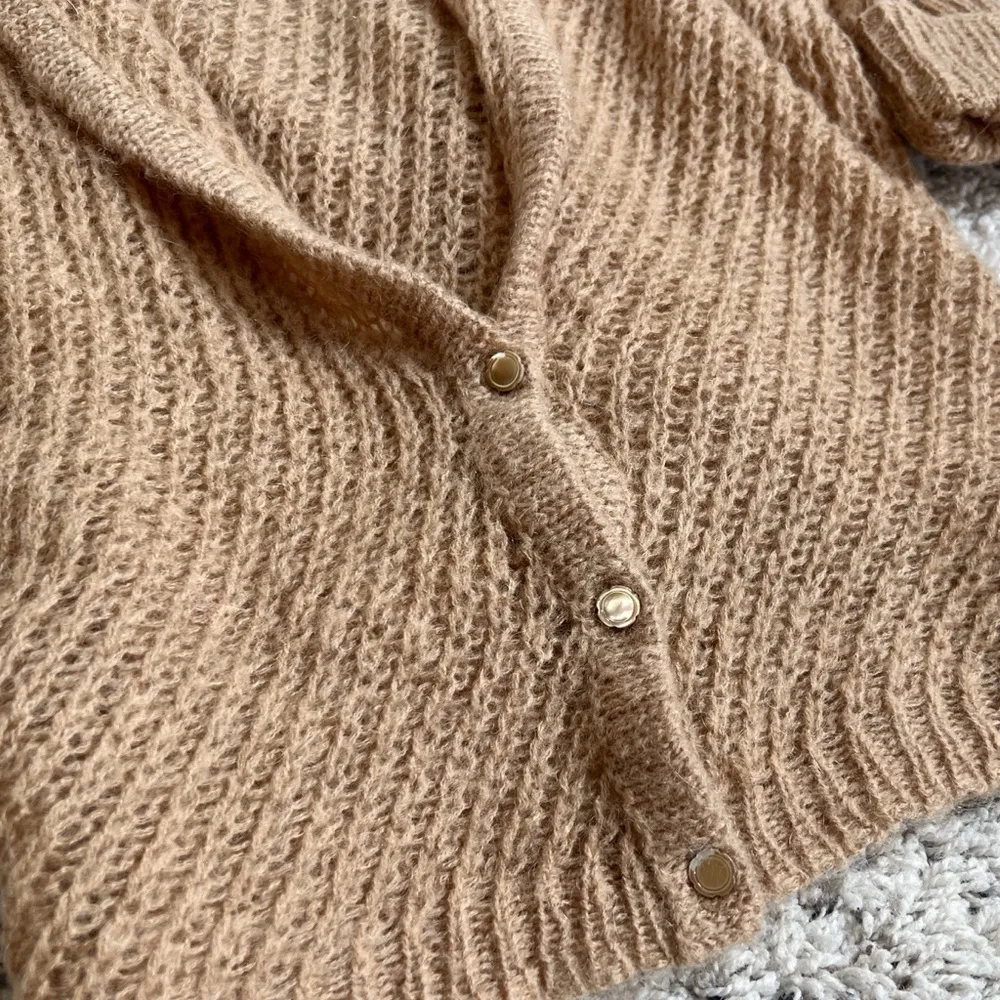 Express Mohair Wool Tan Short Sleeve Cropped Cowl Neck Knit Cardigan Sweater S - Image 5