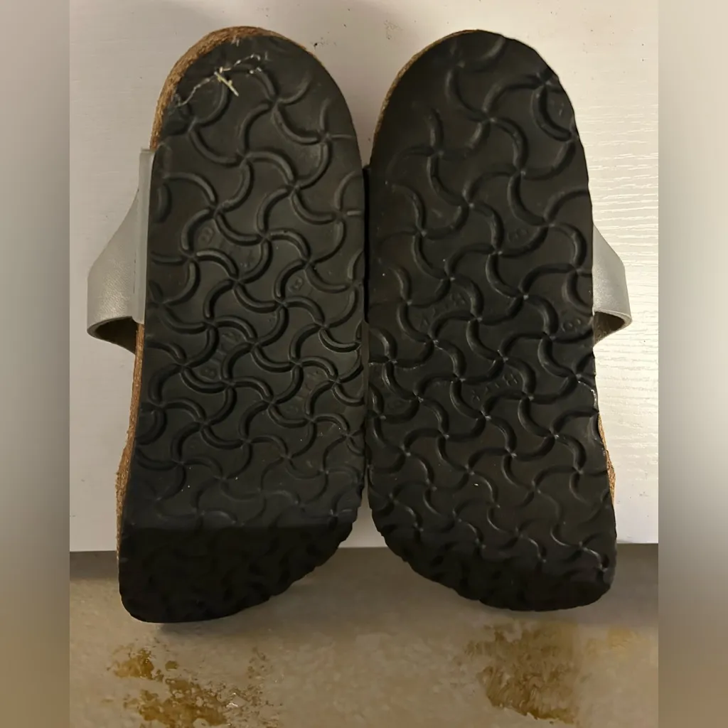 Birkenstock Silver Sandals - Image 6