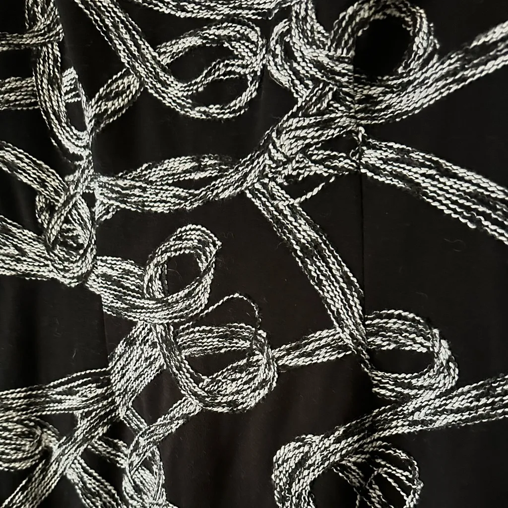 Cache Black & white rope pattern shift dress. Size 2. Work wear, office dress - Image 4