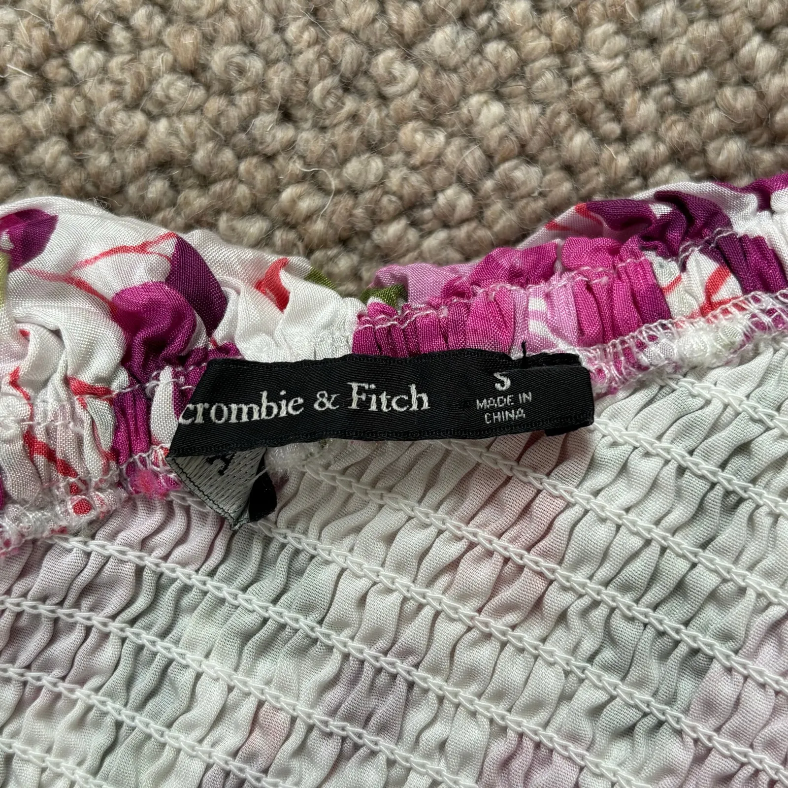 Abercrombie & Fitch One Shoulder Floral Ruffle Top Sz S - Image 6