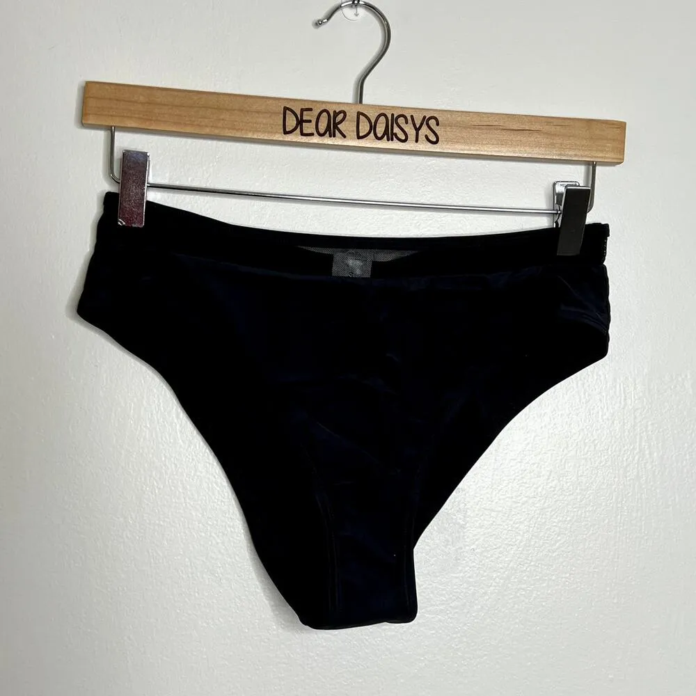 Cupshe Black Mesh Halter Bikini - Image 4