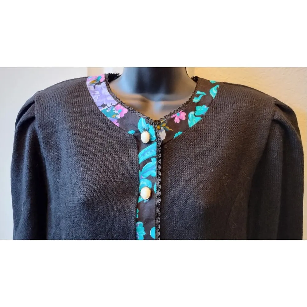 Matthew & David Knit Blazer with Floral Inserts Black and Gold Size 16W - Image 2