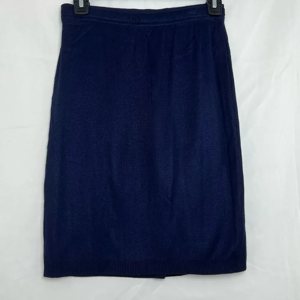 Women's Vintage St. John Sport By Marie Gray Pencil Knot‎ Skirt, Size 2, Navy Blue - Image 2