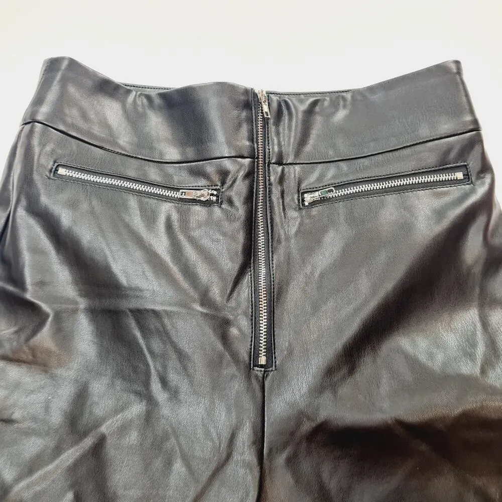 Superdown Adonia Zipper Front Pant in Black Small - Image 4