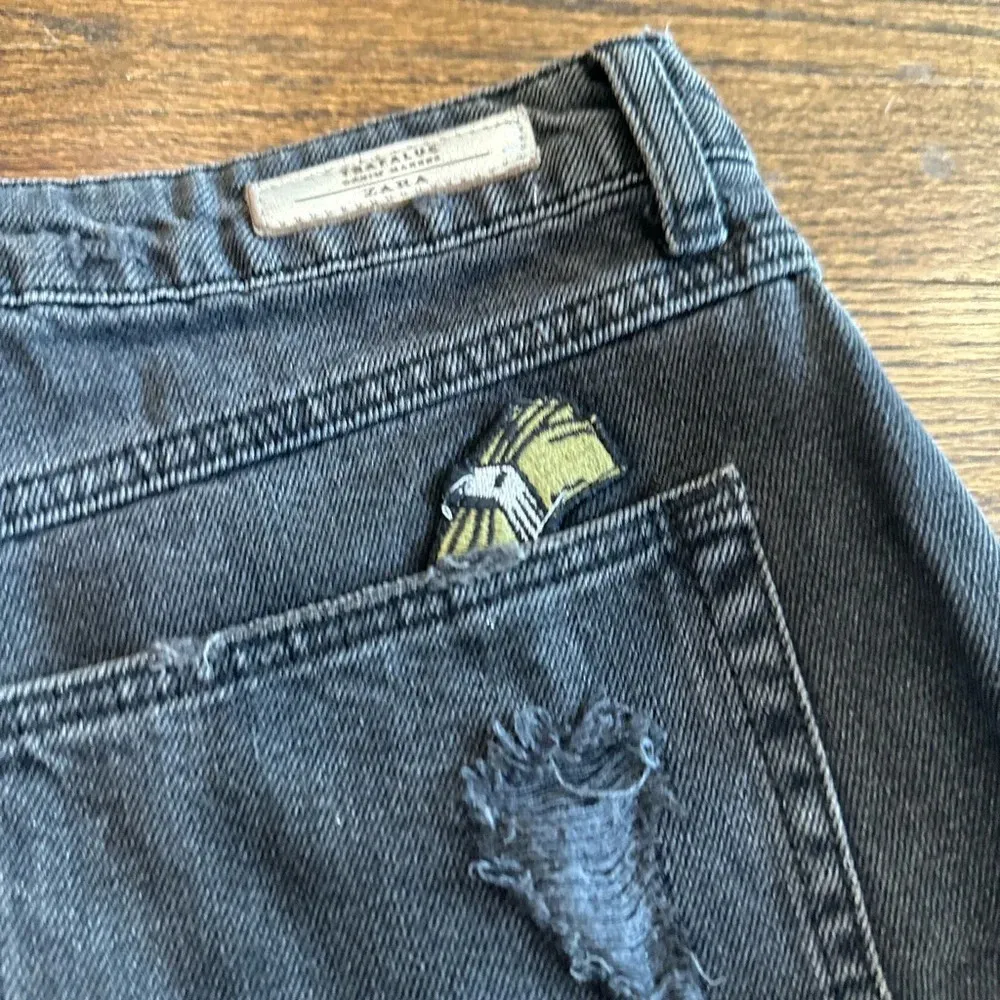 Zara Trafaluc Black Ripped Evil Eye, Palm, Ice Cream Patch Shorts size 8/40 1086 - Image 9