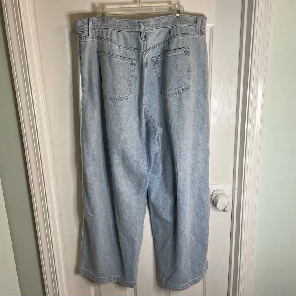 GAP Light Blue and White Baggy Mid Rise Jeans ladies Size 34 / 18R plus retro - Image 5