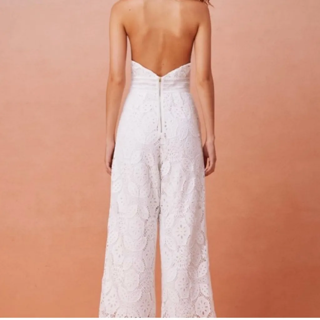 Keepsake White Halter Lace Jumpsuit Size M - Image 3