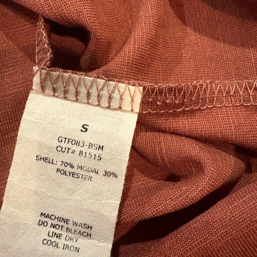 Green Envelope cold shoulder v - Image 5