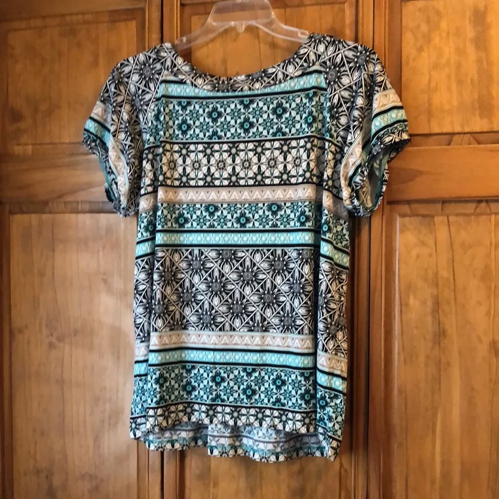 Rafaella Black Teal Floral Tribal Short Sleeve Blouse 1X - Image 4