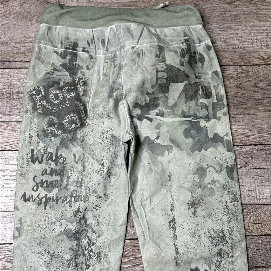 Bella Amore “Wake Up And Smell The Inspiration” Green Camouflage Joggers - Image 3