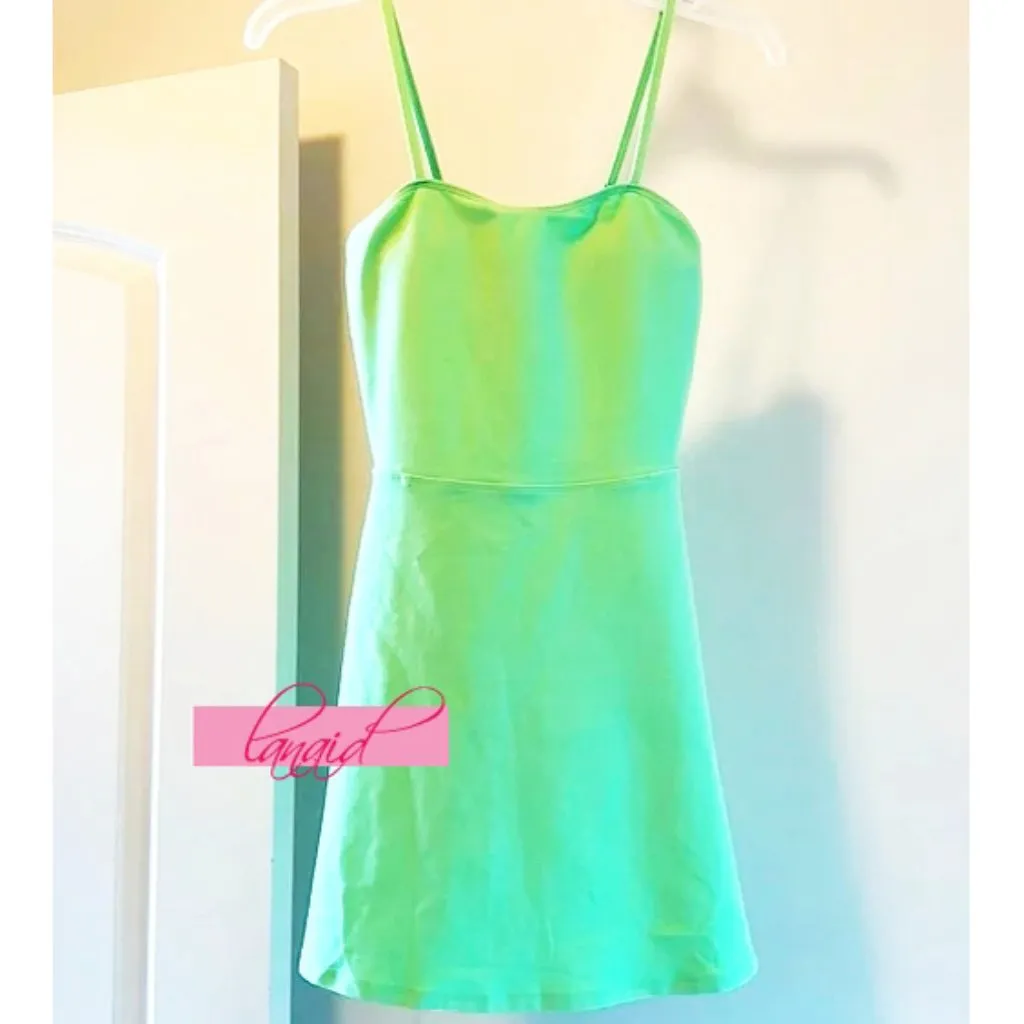 Alo Courtside Tennis Dress Ultramint Neon Green Padded A-Line Skater Skort L - Image 6