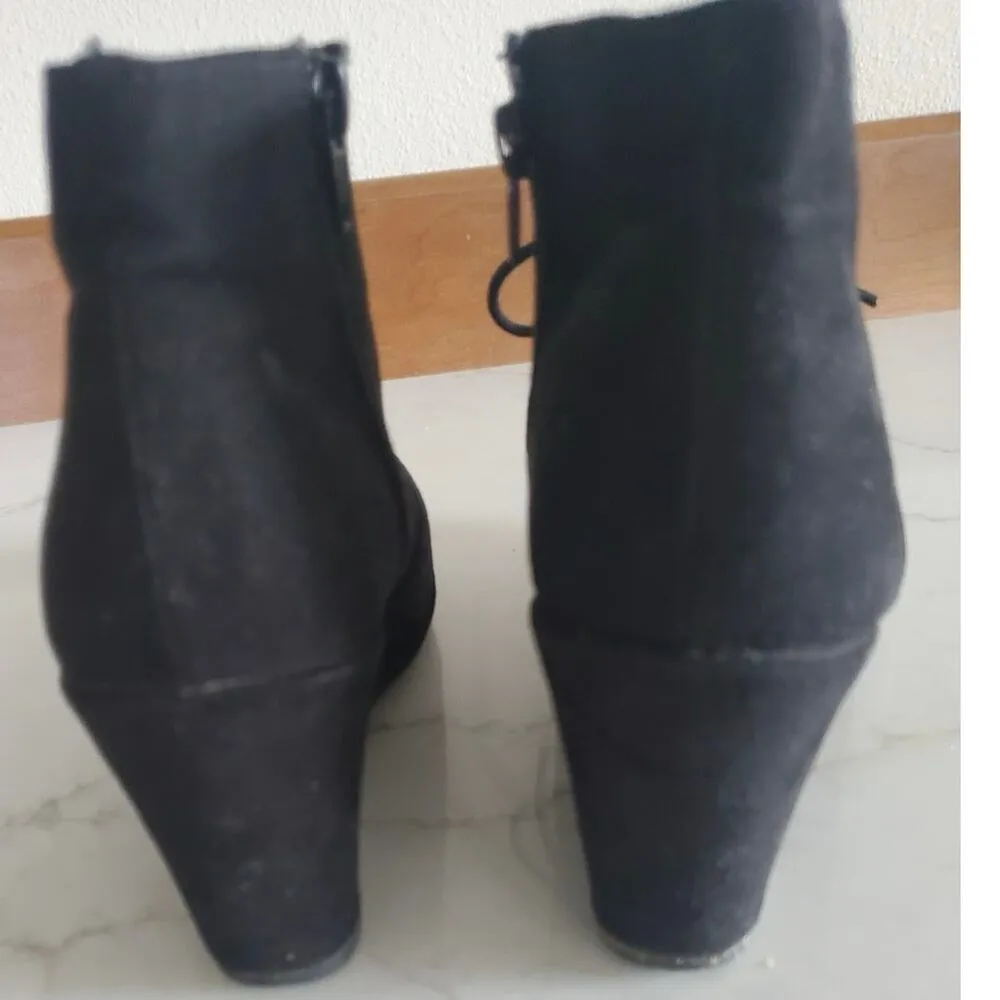 Black Suede Wedge Ankle Booties Size 8 Merona Fashion Lace Up - Image 4