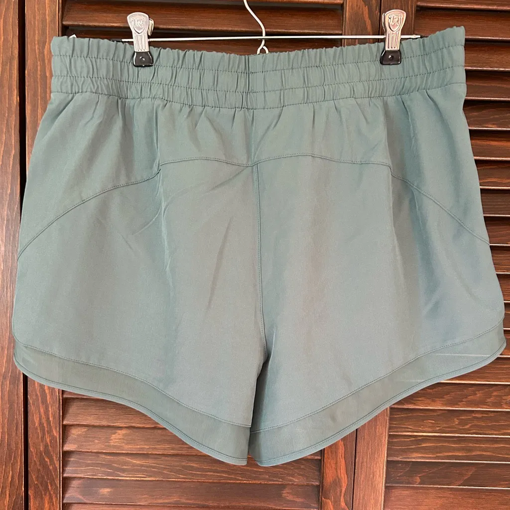 RBX Women's Athletic Shorts in Sage Green Size L - Image 2