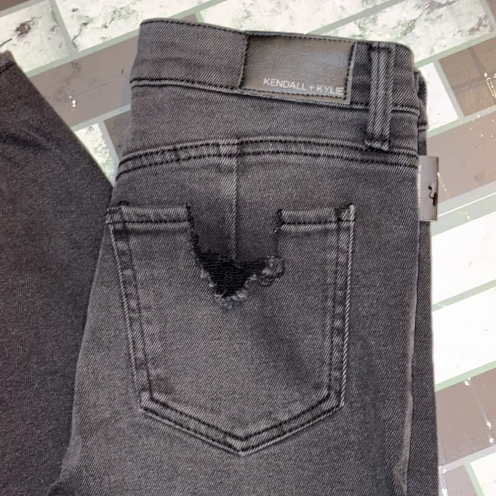 Kendall + Kylie The Icon High Rise Straight Leg Jeans - Image 4