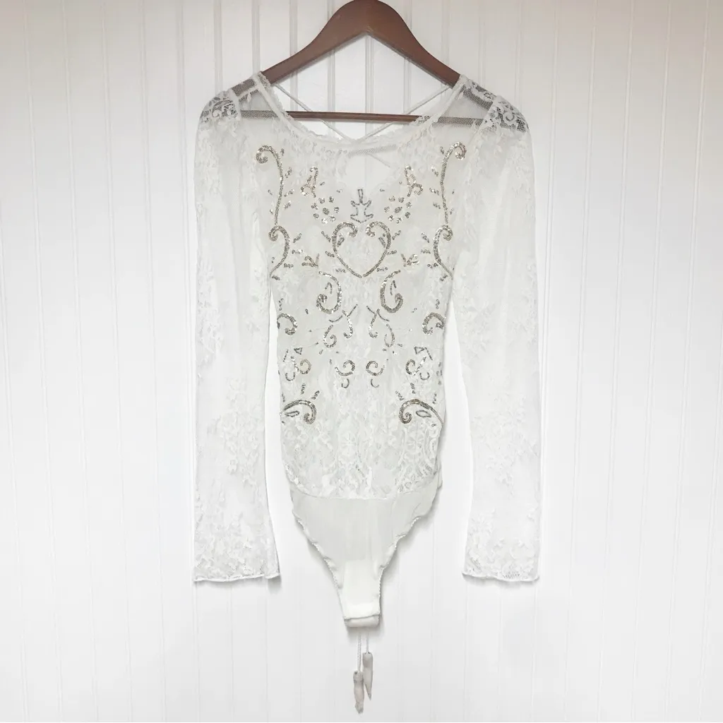FREE PEOPLE Sheer White Lace Sequin Beaded Bodysuit XS Embroidered Boho Festival - Image 3