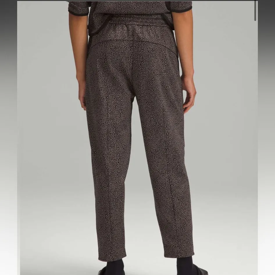 Lululemon LAB Double-Knit Jacquard Pant 26” - Image 4