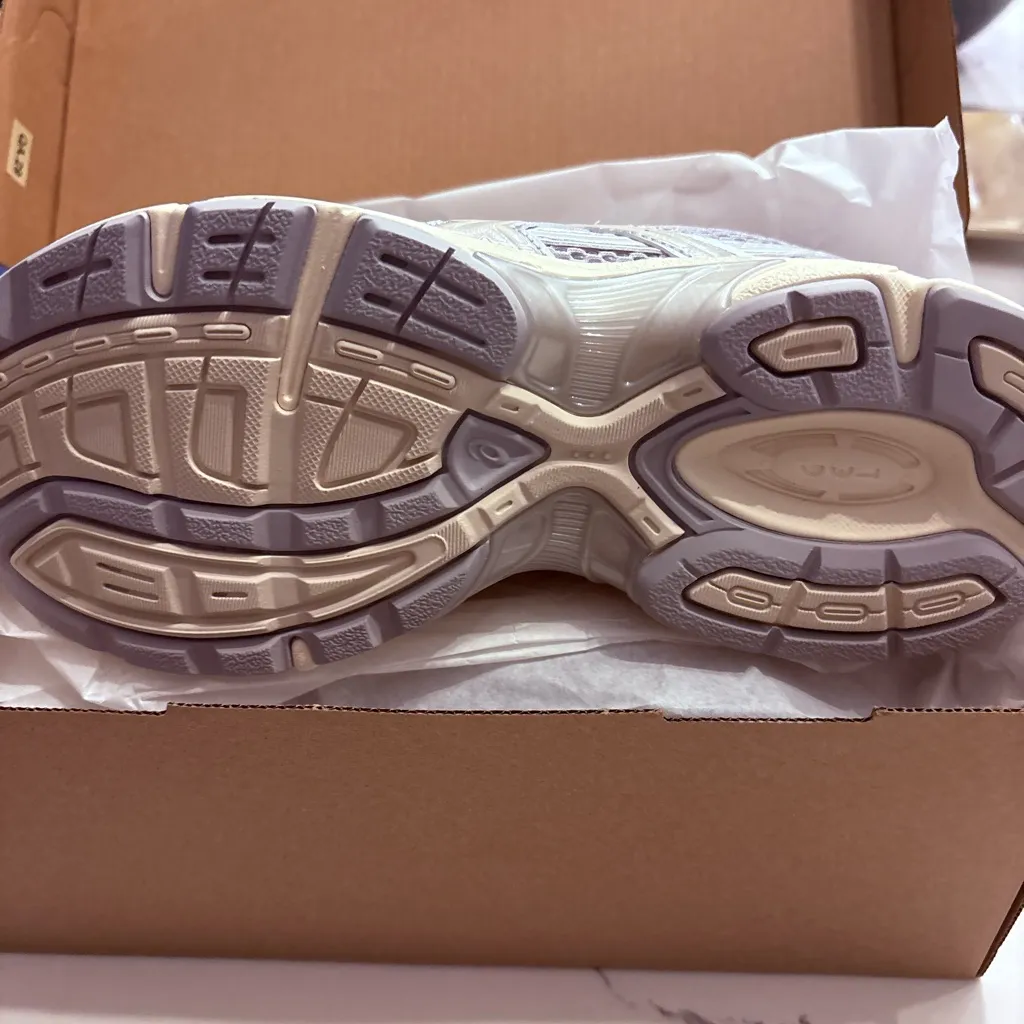 ASICS Gel-1130 Cloud Grey/Oatmeal Sneakers Size 7.5 - Image 6