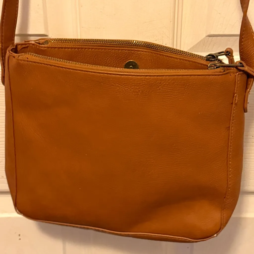 Universal Thread Brown Purse nwot - Image 3