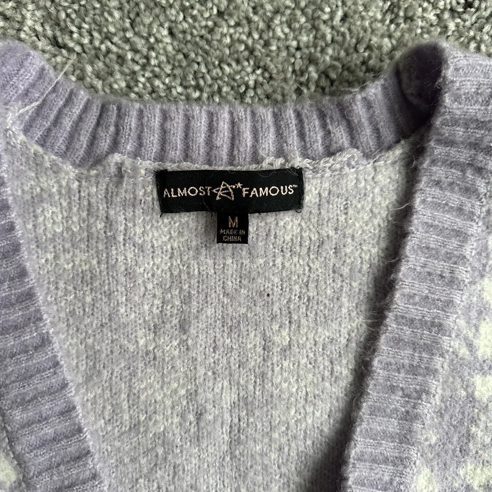 Purple cropped houndstooth button up cardigan. Size Medium Almost famous - Image 4