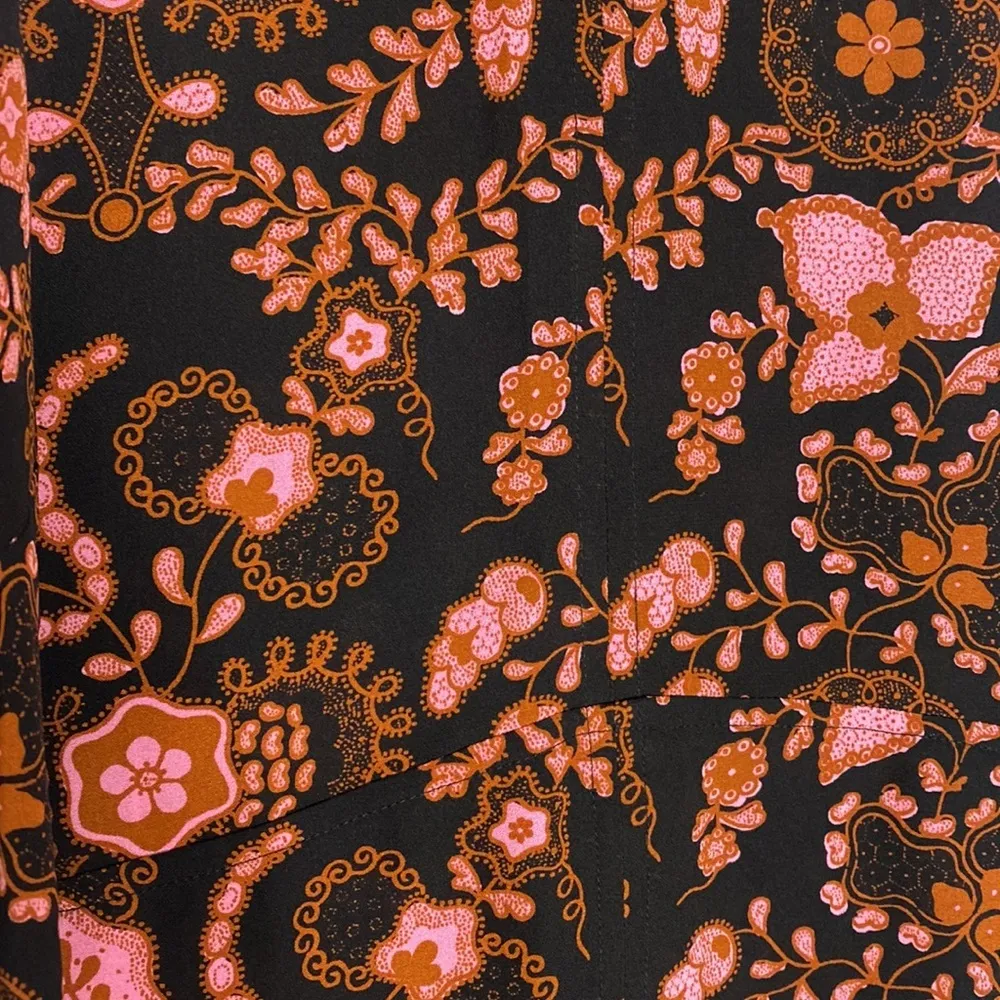 ALC Stuart black floral silk sleeveless hi low top small - Image 3