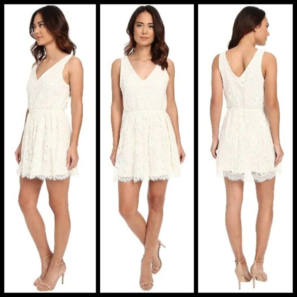 💕BB DAKOTA💕 Ariella Lace Fit & Flare Dress M NWT - Image 4