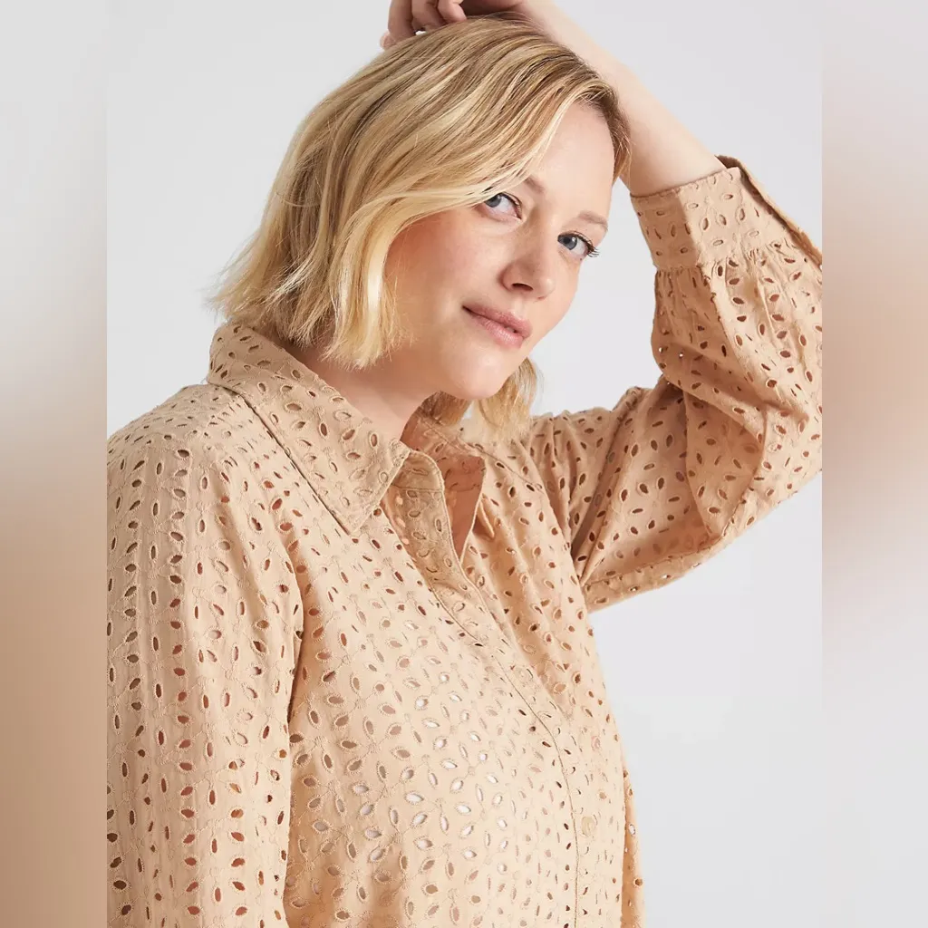 Lane Bryant Long-Sleeve Button-Down Eyelet Top Tan size 14/16 (NWT) - Image 4