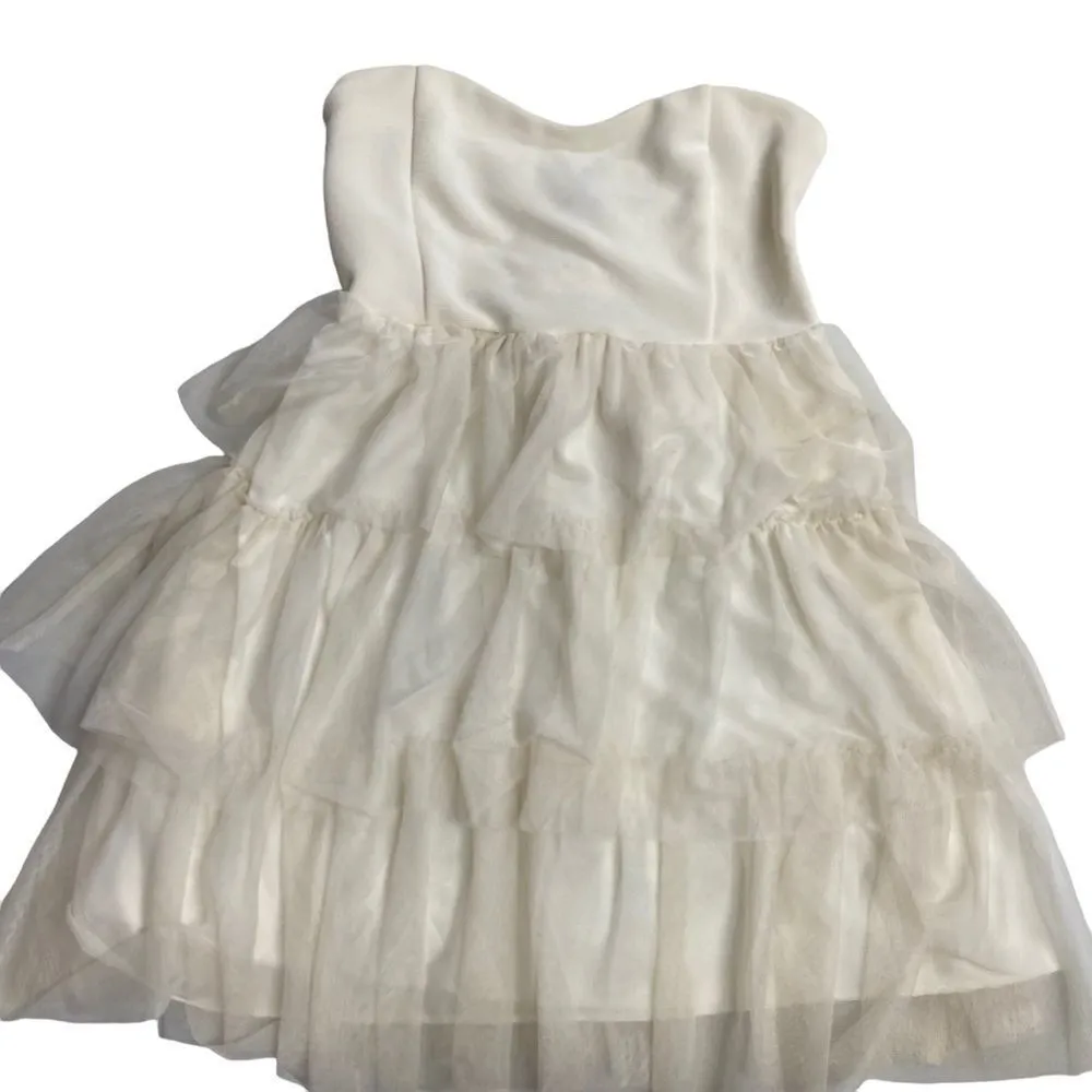 POOF‎ COUTURE Women’s Ivory Three Tier Ruffle Dress Size Medium - Image 7
