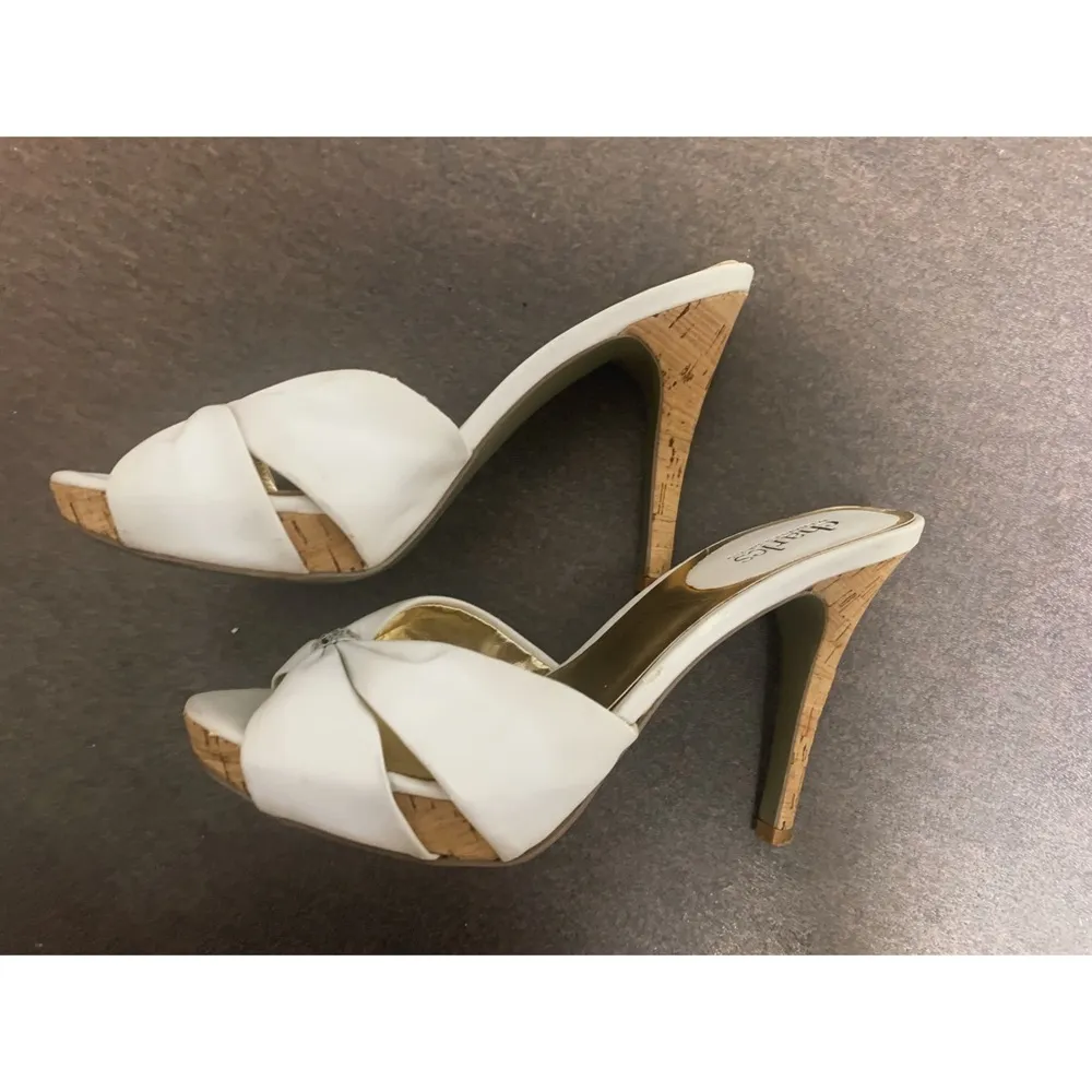 Charles by Charles David White Leather Heels - Image 3