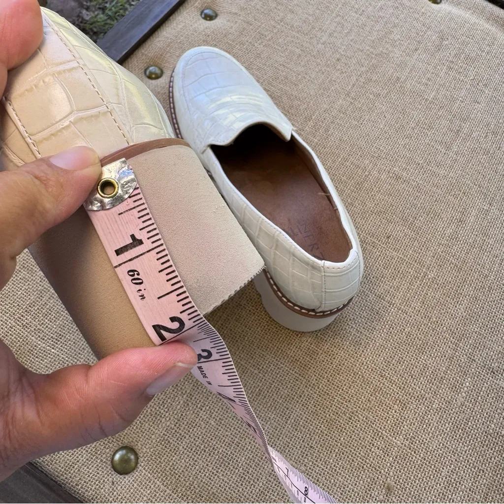 Naturalizer Womens Cabaret Porcelin Crocodile Skin Slip On Shoe Size 7 - Image 9