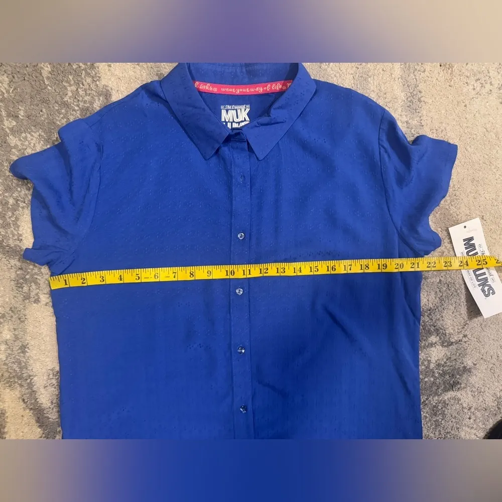 Women’s NWT Muk Luks Button Up Blue Size M - Image 5