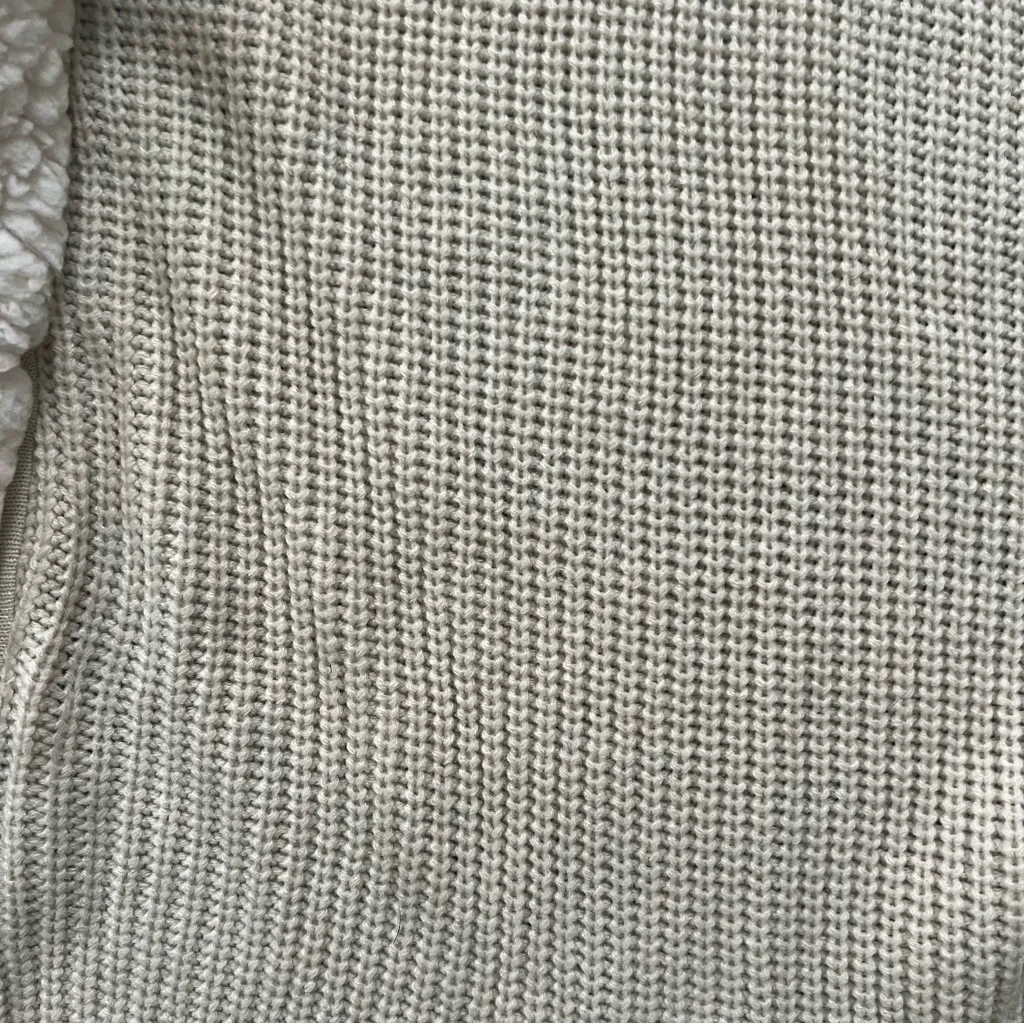 Soft Surroundings Sweater/fur vest size S - Image 6