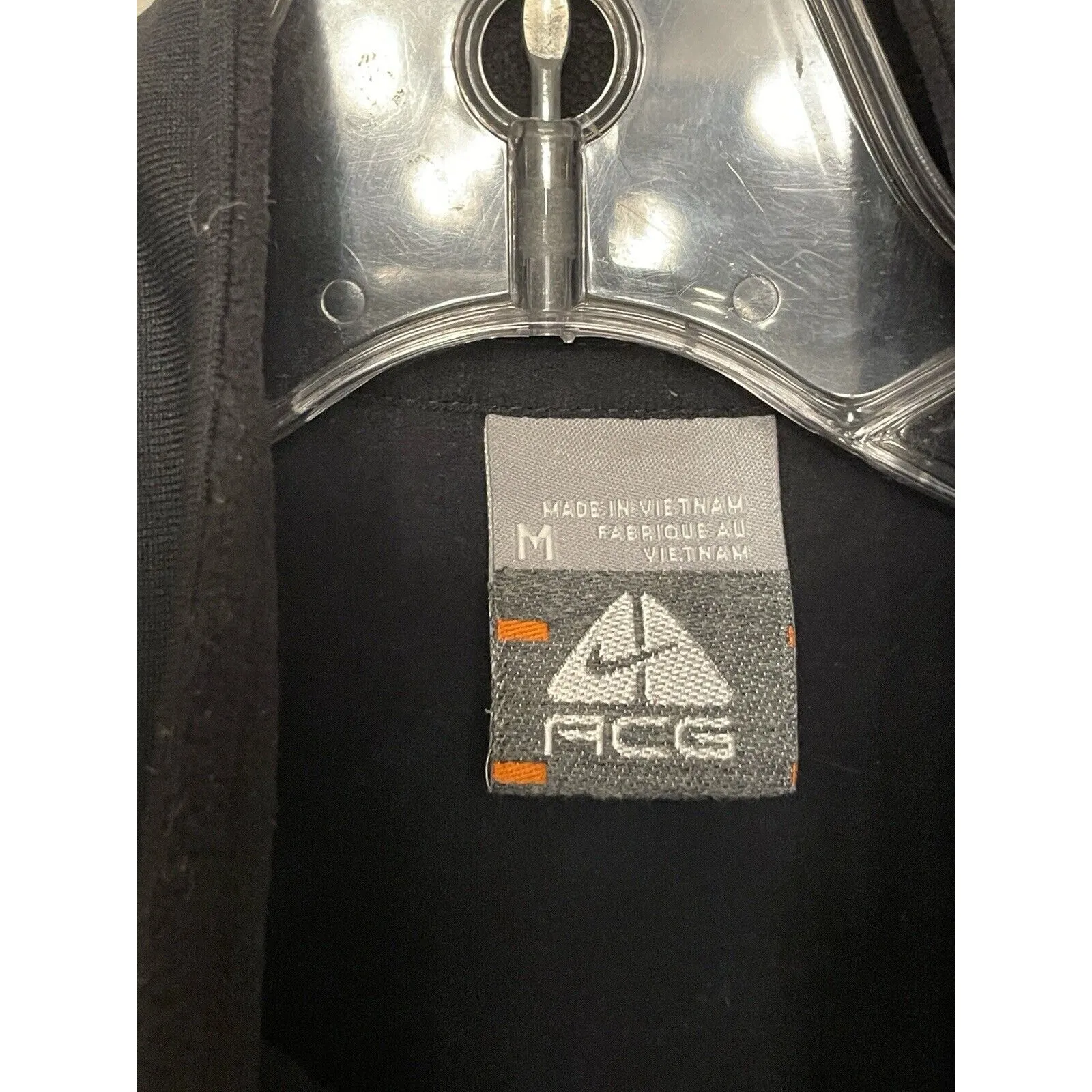 Nike‎ ACG Sleeveless Vest Women Size Medium Black Scuba Tech Streetwear Sporty - Image 4