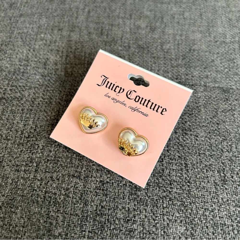 Juicy Couture Crown Heart Stud Earrings, White, Gold - Image 3