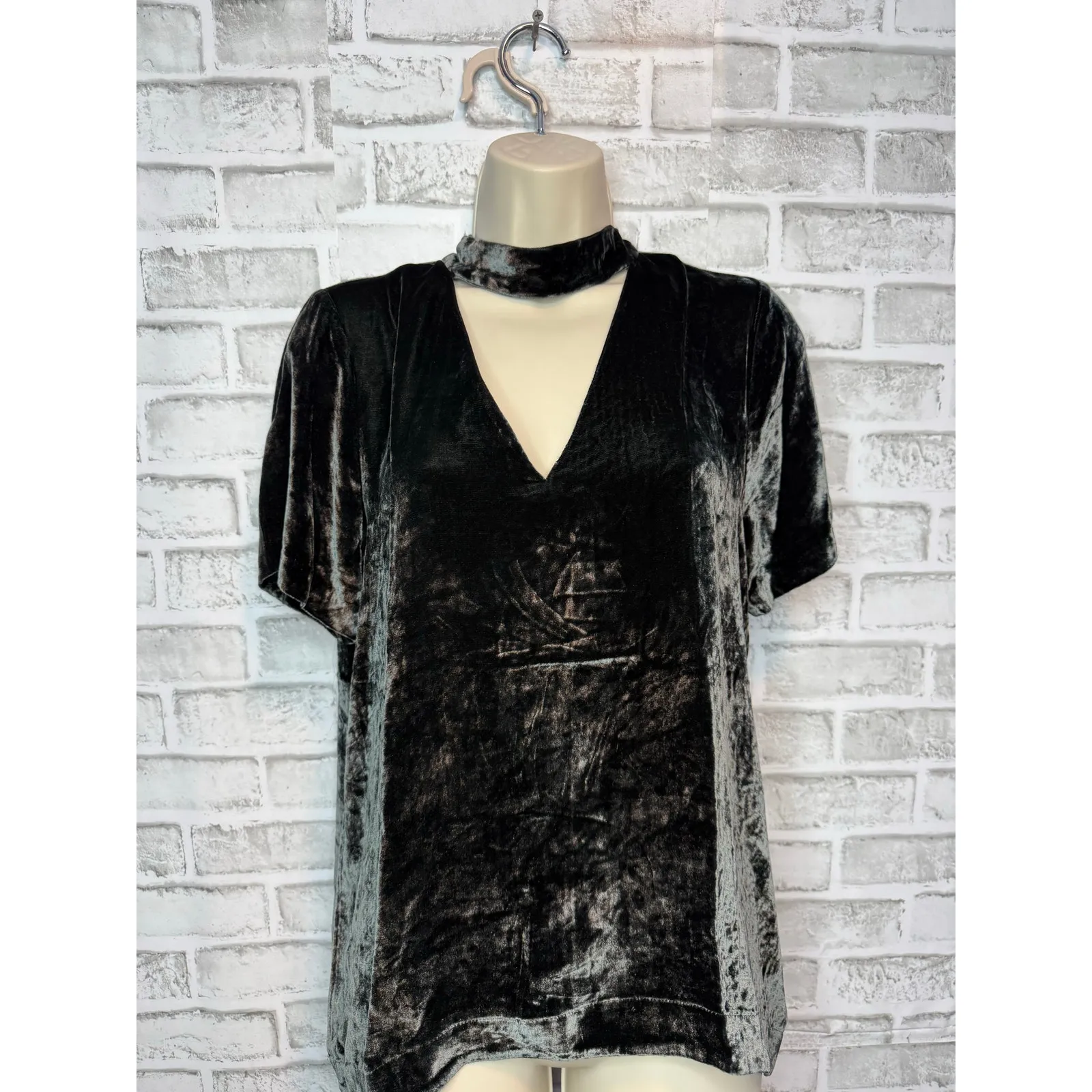 Madewell Choker Collar Viscose & Silk Vneck Tee Dark Metal Women's Small - Image 3