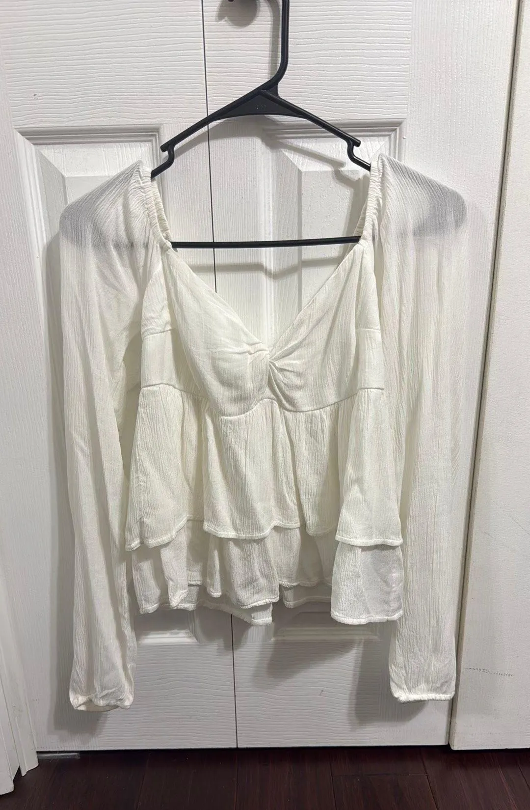 Flowy Long Sleeve Top - Image 2