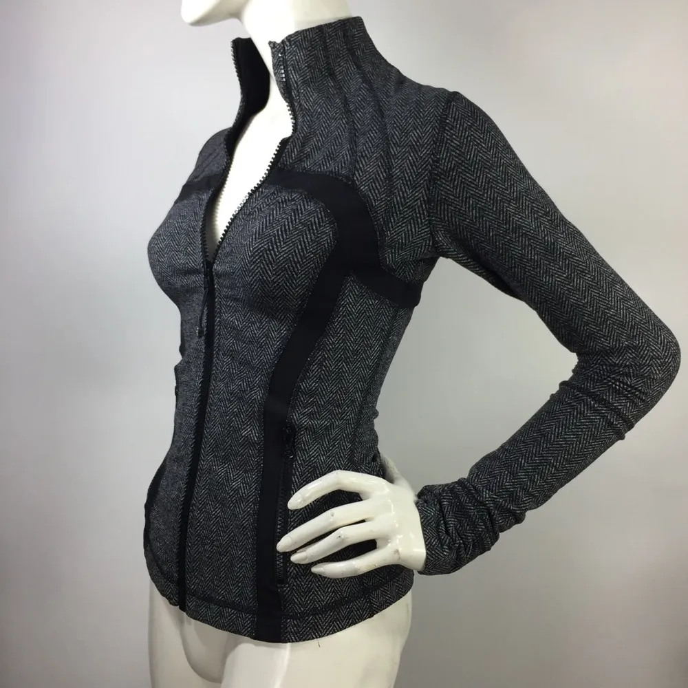 Lululemon Herringbone Define Jacket Size 4 - Image 7