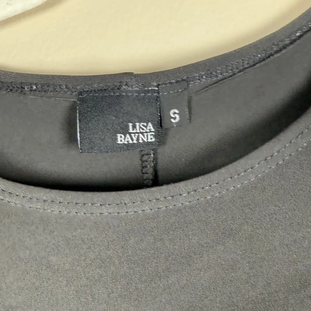 Lisa Bayne Size S Black Crop Shark Bite Hem Artsy Minimalist Lagenlook Top - Image 5