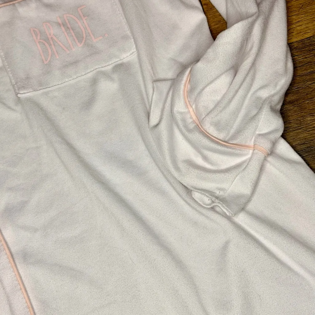 Rae Dunn Cream Bride embroidered sleep Shirt with Pink Accents size small new - Image 4