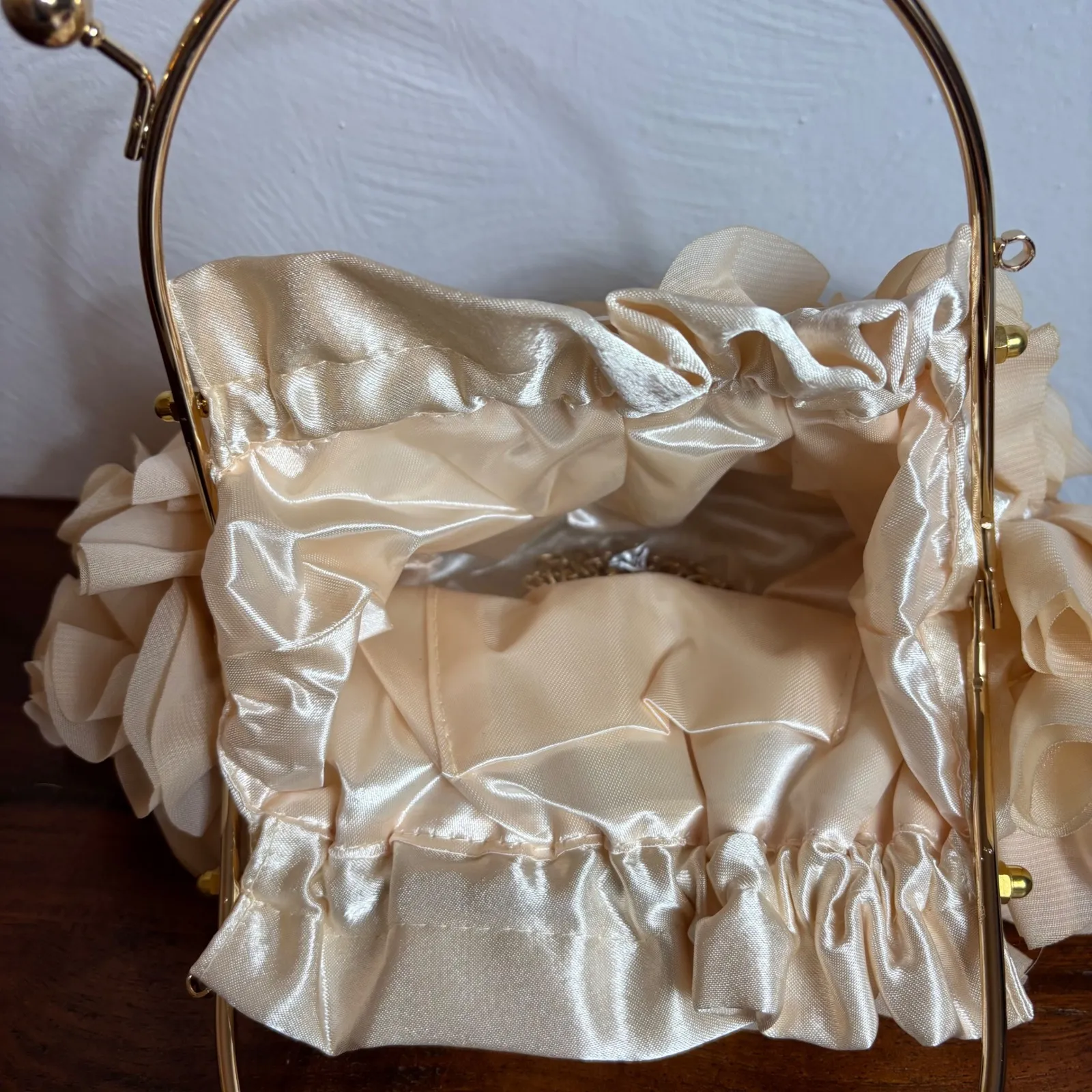 Elegant Clasp Flower Clutch Evening Bag Champagne Gold Chain - Image 6