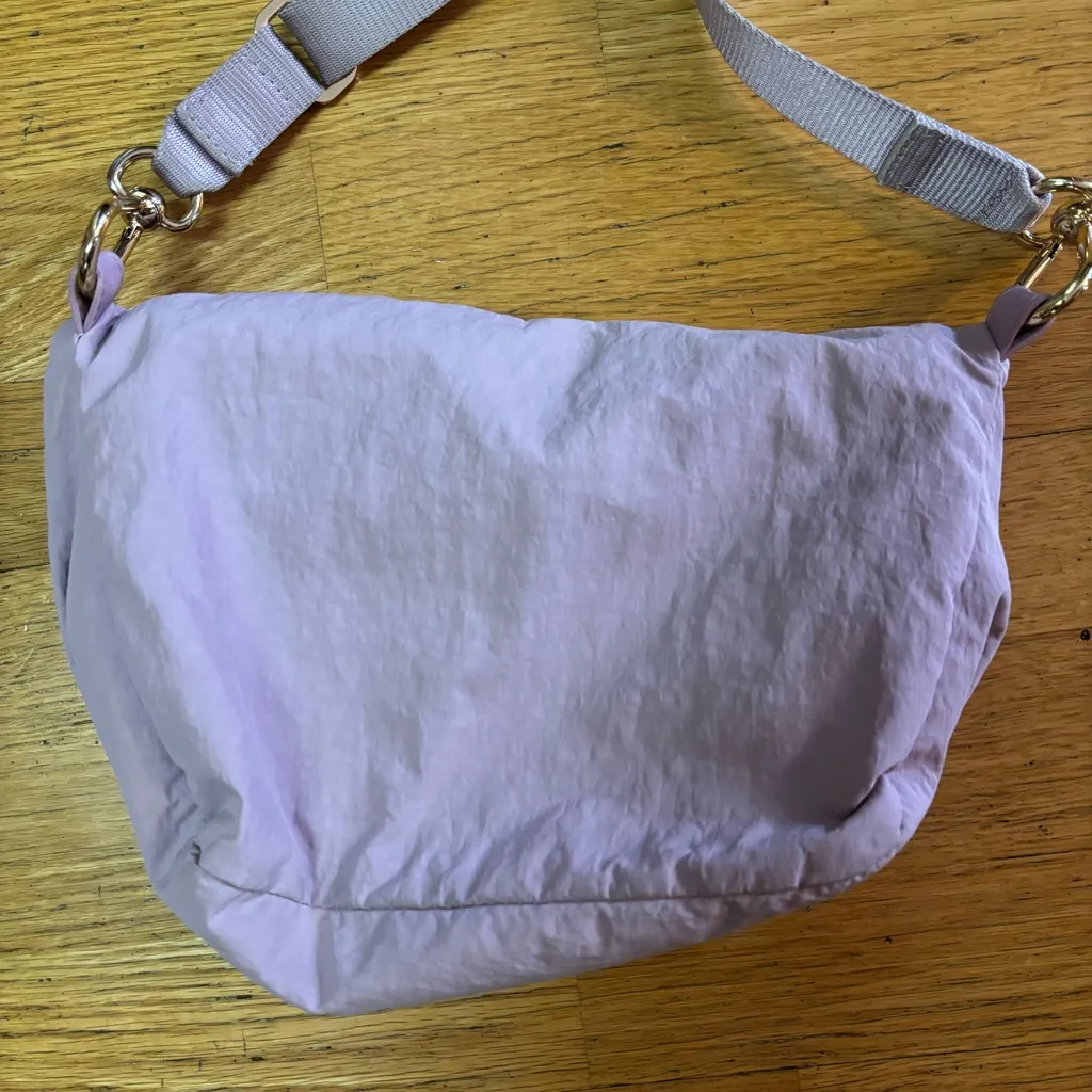 Lululemon Lavender All Night Festival Preppy Pockets Gorpcore Crossbody Bag M - Image 6
