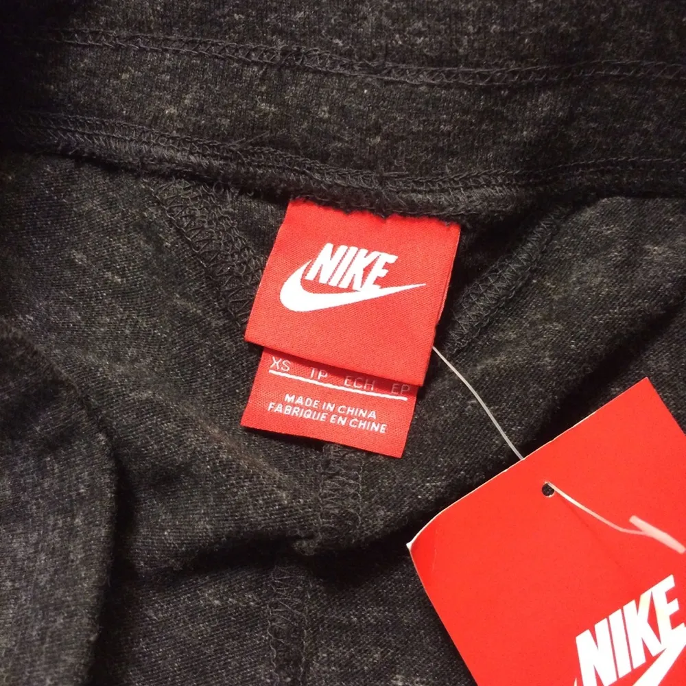 NWT Nike Shorts - Image 4