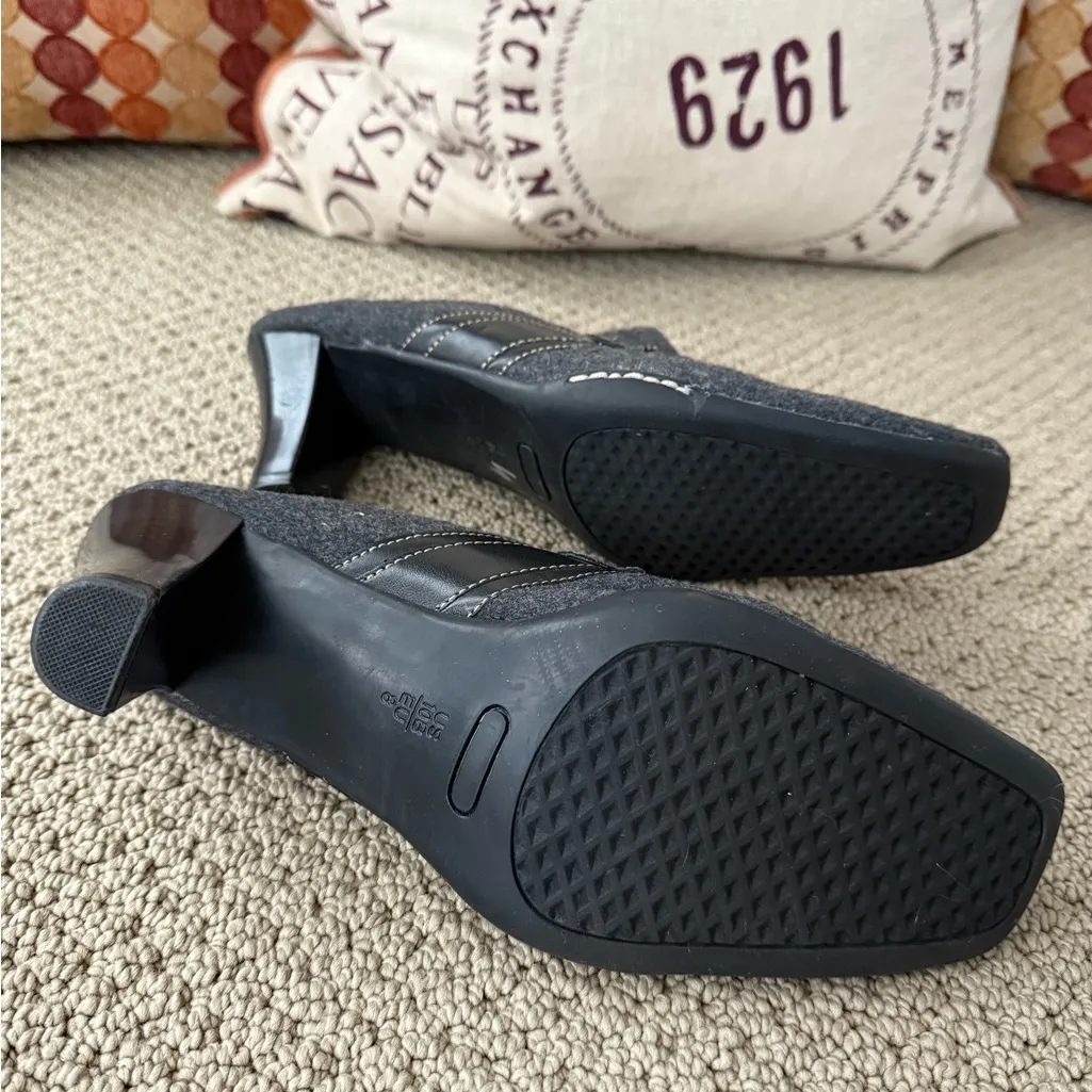 AEROSOLES In A Cinch Slide On Mule Flannel Black and Gray with Silver Accents - Image 4